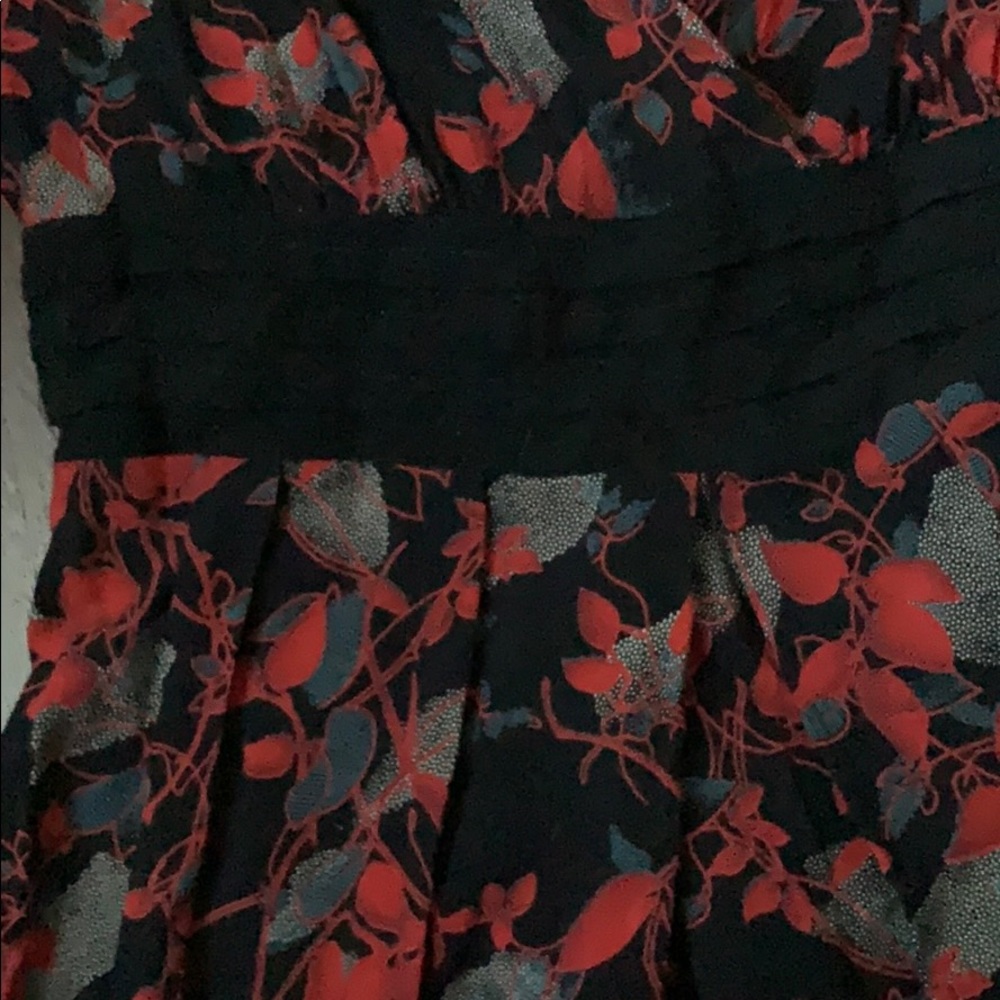 Pleated Printed Dress - Picture 2 of 3